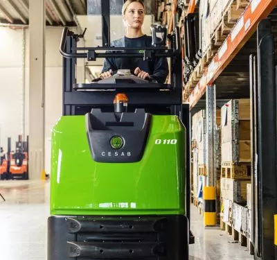 CESAB O110 – 1000kgs Low Level Order Picker