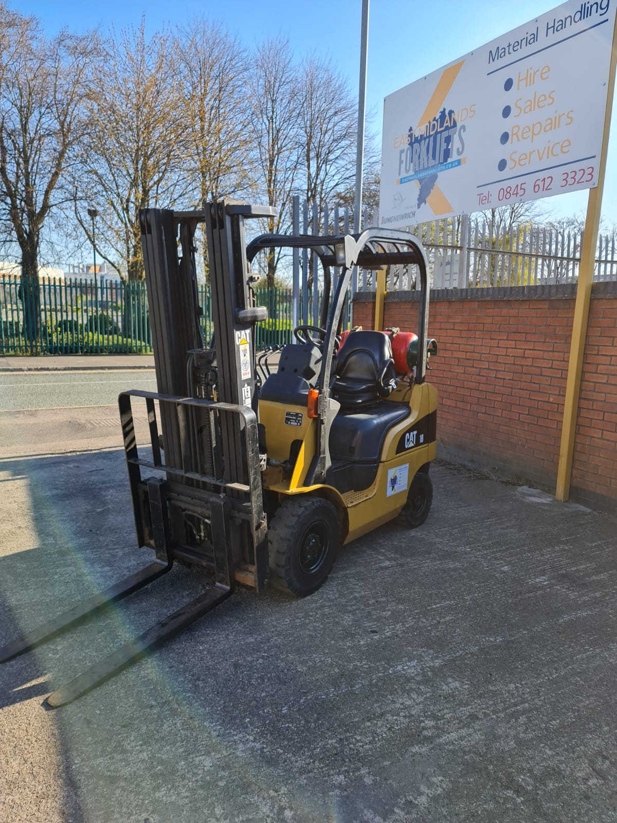 buy a forklift 